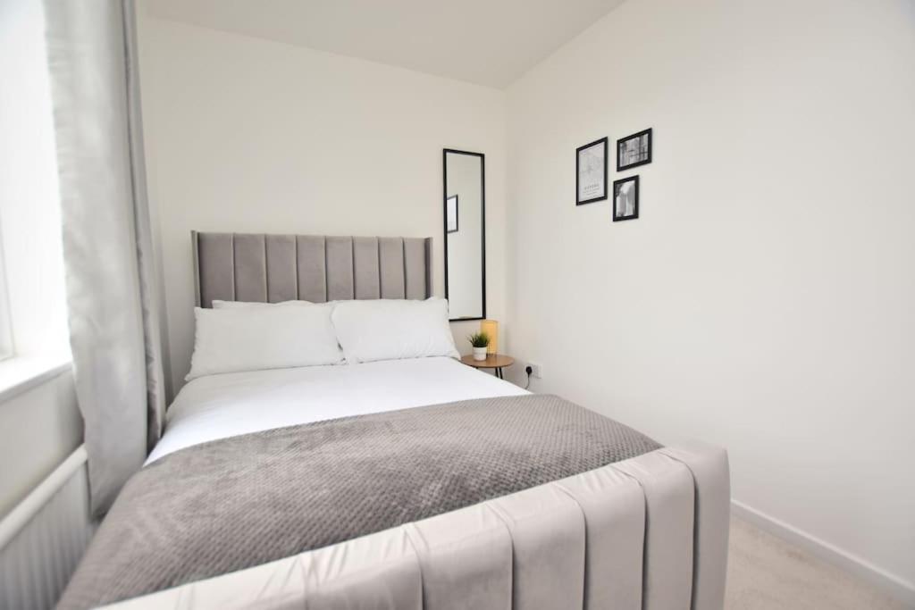 Luxury Central Oxford Detached Home Екстериор снимка