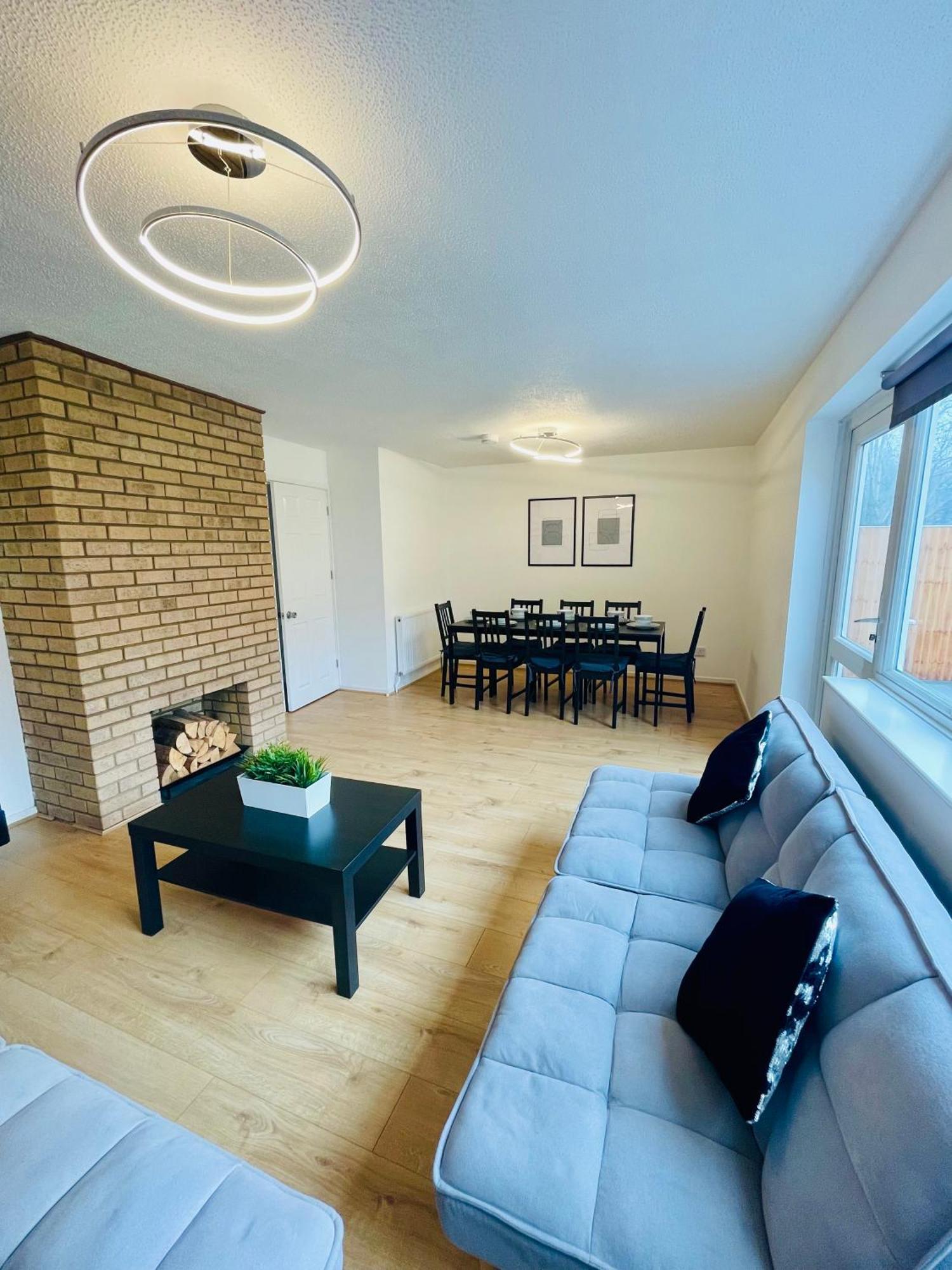 Luxury Central Oxford Detached Home Екстериор снимка